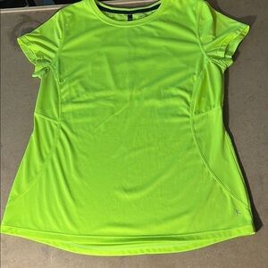 Danskin Now neon yellow-green Short Sleeve Tee. Size L. Semi-fitted.